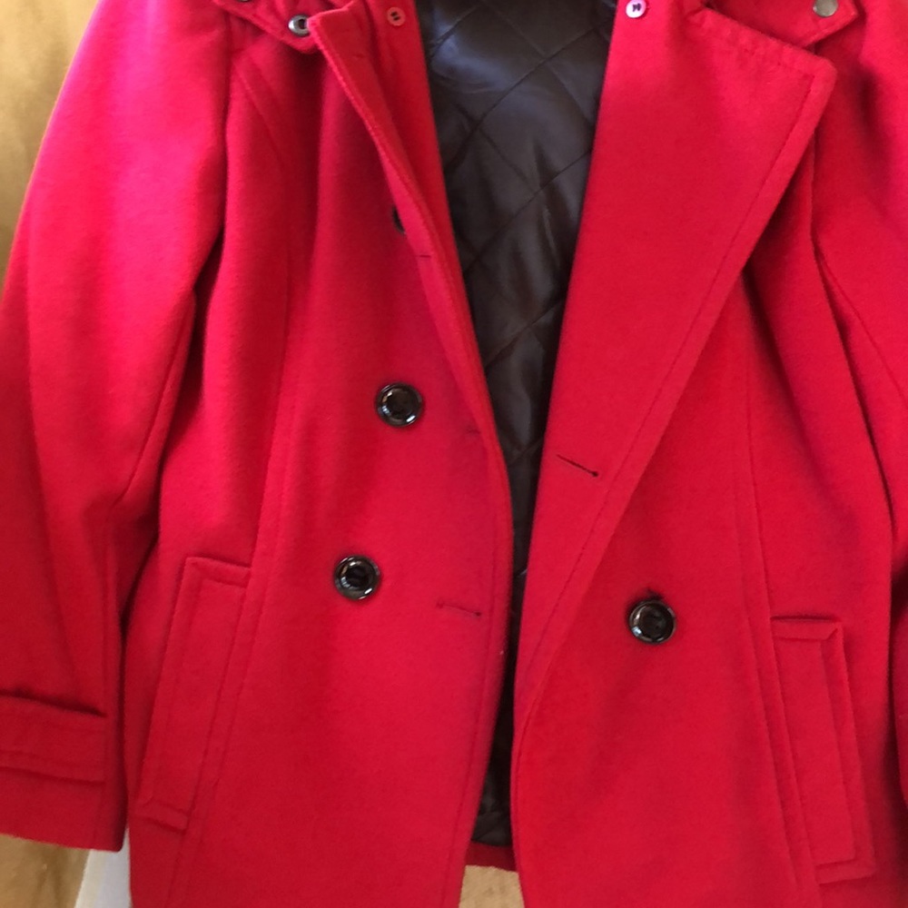 Coats - Picture 3 of 3